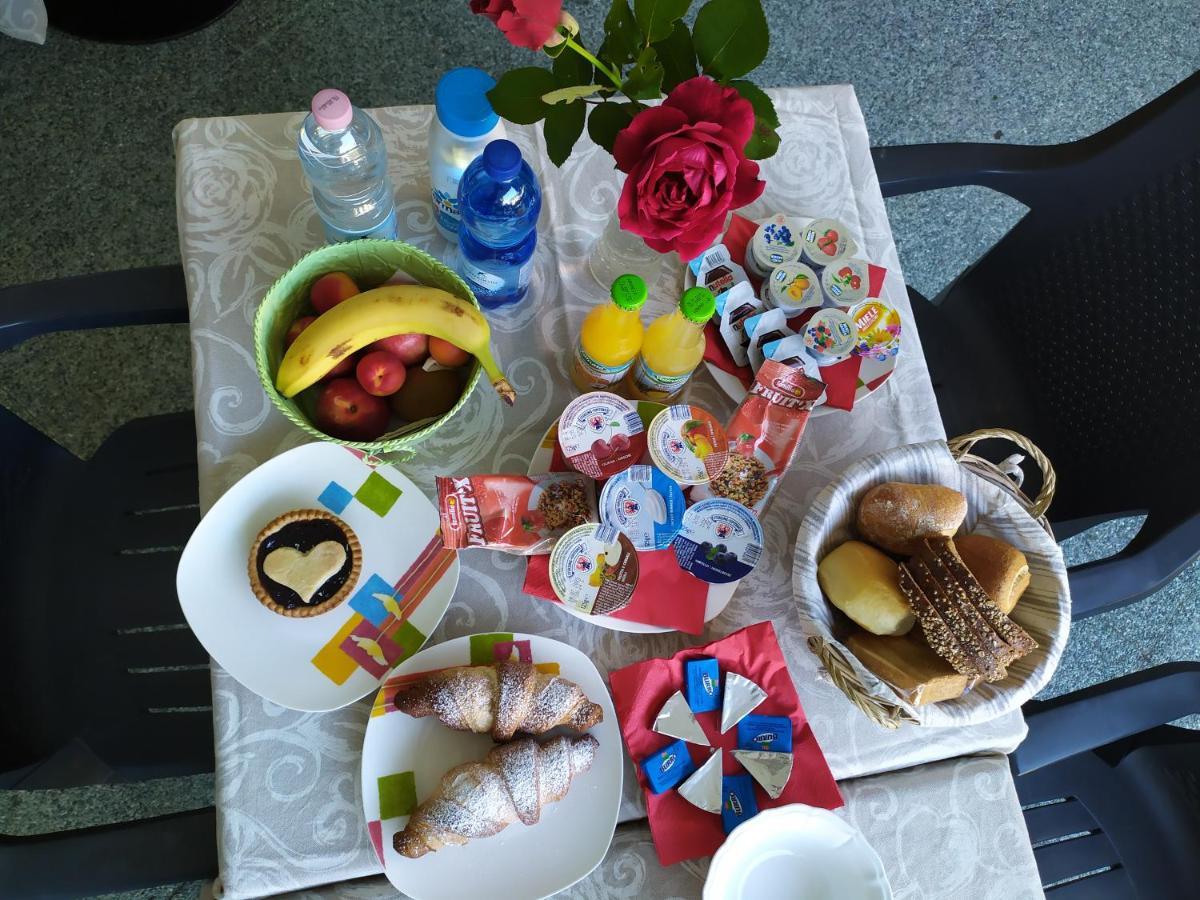 Bed & Breakfast Tiffany ドモドッソラ エクステリア 写真
